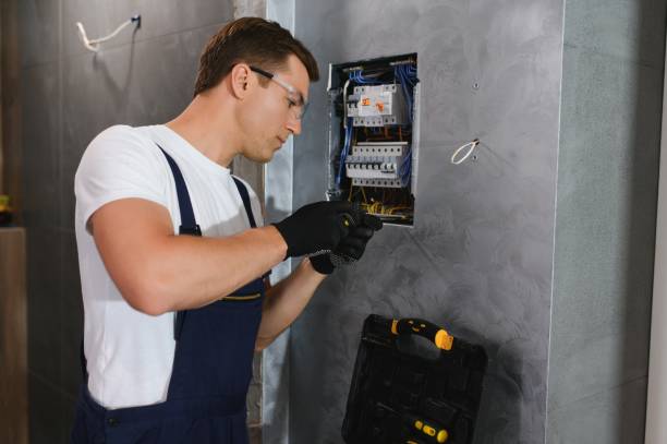 Best Electric Panel Repair  in Calabash, NC